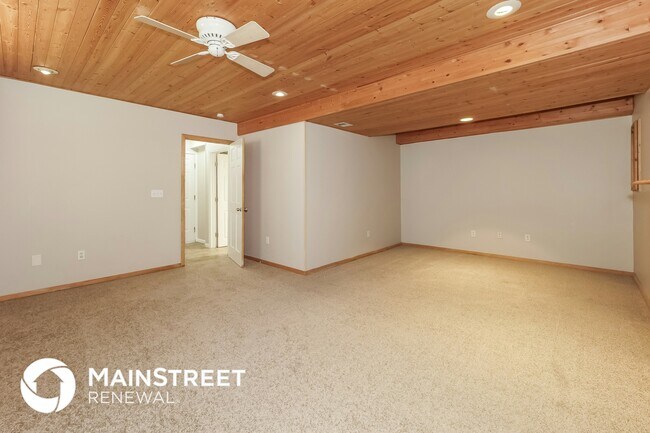 Building Photo - 17320 S Ingrid St