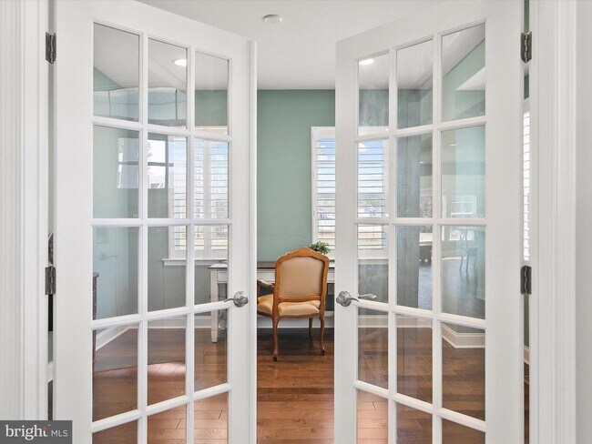 Building Photo - 26300 Tributary Blvd