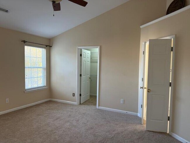 Building Photo - 3601 Pritchard Ct