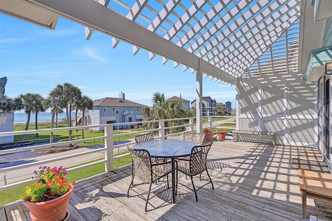 Building Photo - 18418 E De Vaca Ln