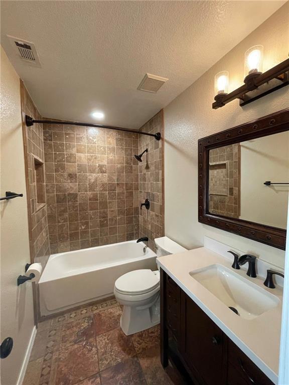 Building Photo - 102 Brentwood Dr