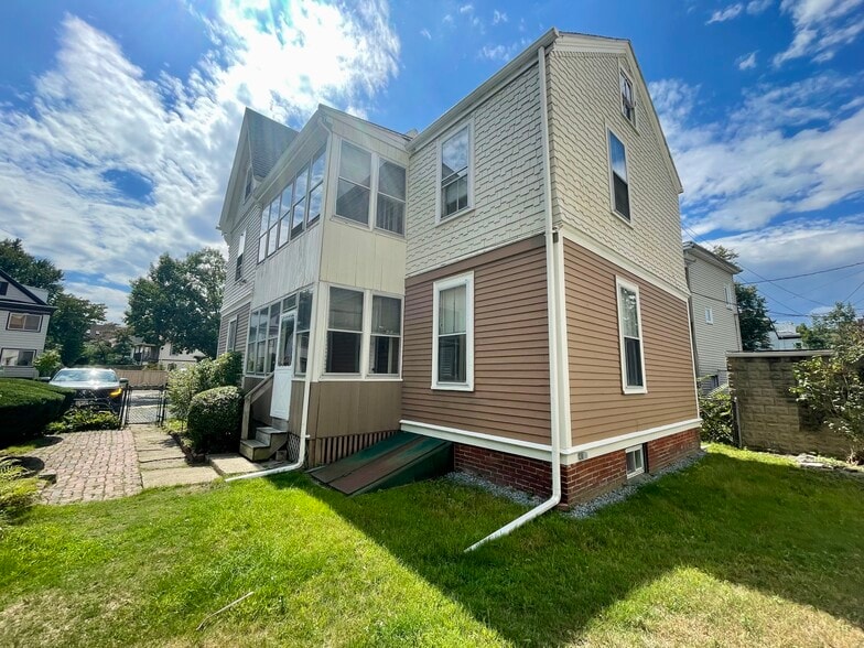 Building Photo - 57 Rindge Ave