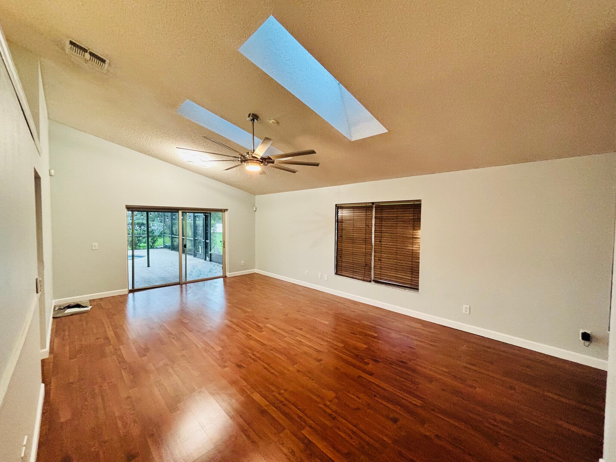 Building Photo - 4813 Fort Lee Ct