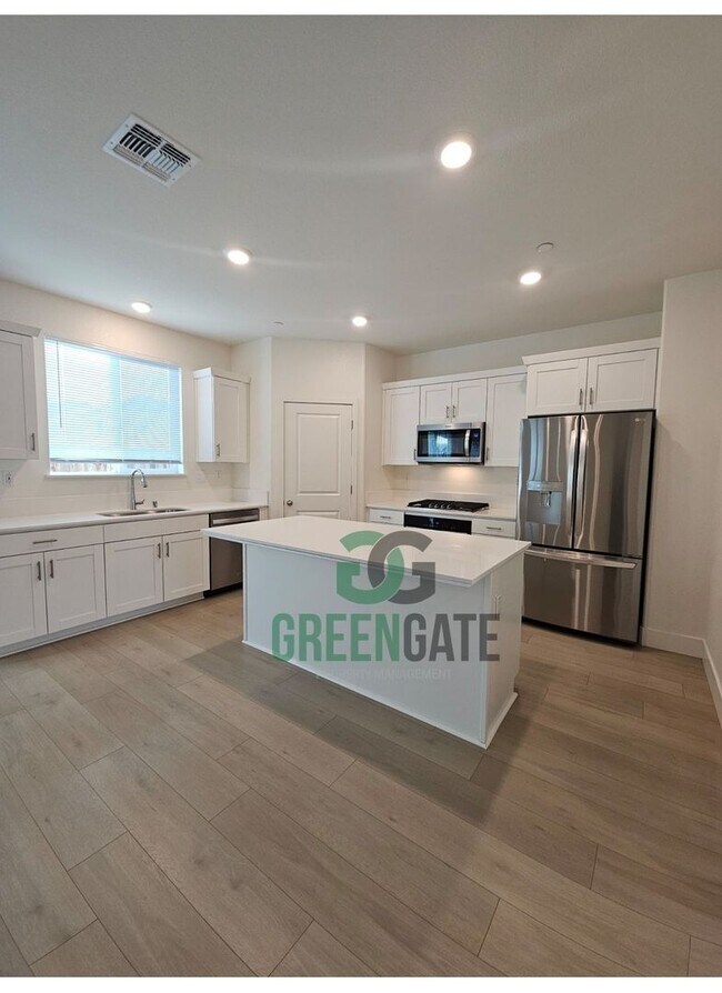 Building Photo - 3 Bedroom 2.5 Bath New Build in Lathrop! AVAILABLE NOW!!