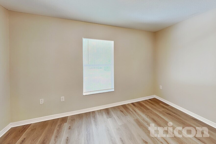 Building Photo - 8 Matricaria Ct