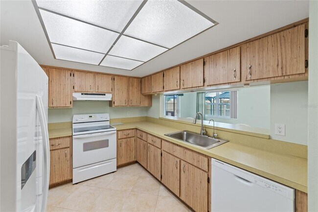 Building Photo - 4243 Chipmunk Dr