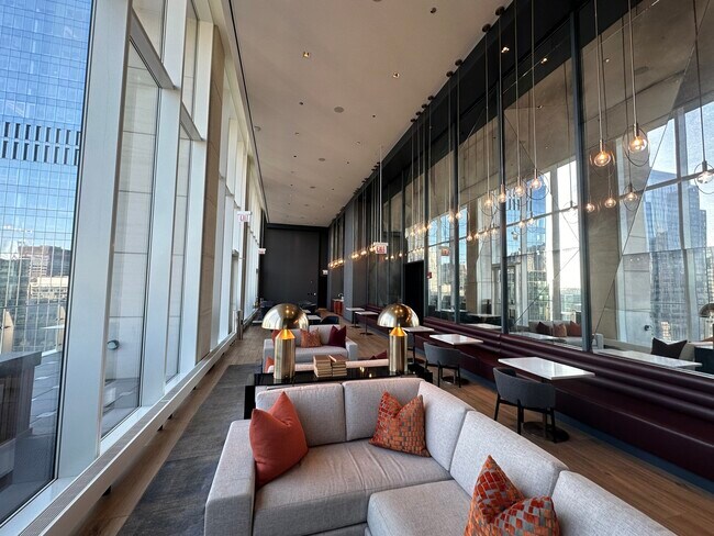 Building Photo - 313 W Wolf Point Plaza