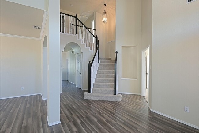 Building Photo - 4324 Biscayne-