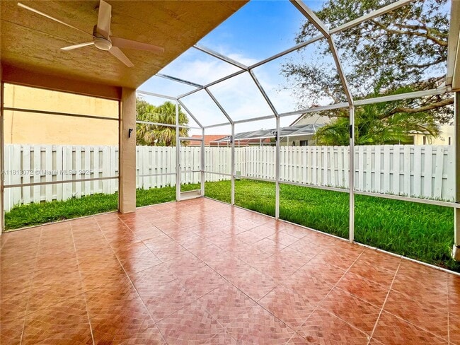 Building Photo - 841 Stanton Dr