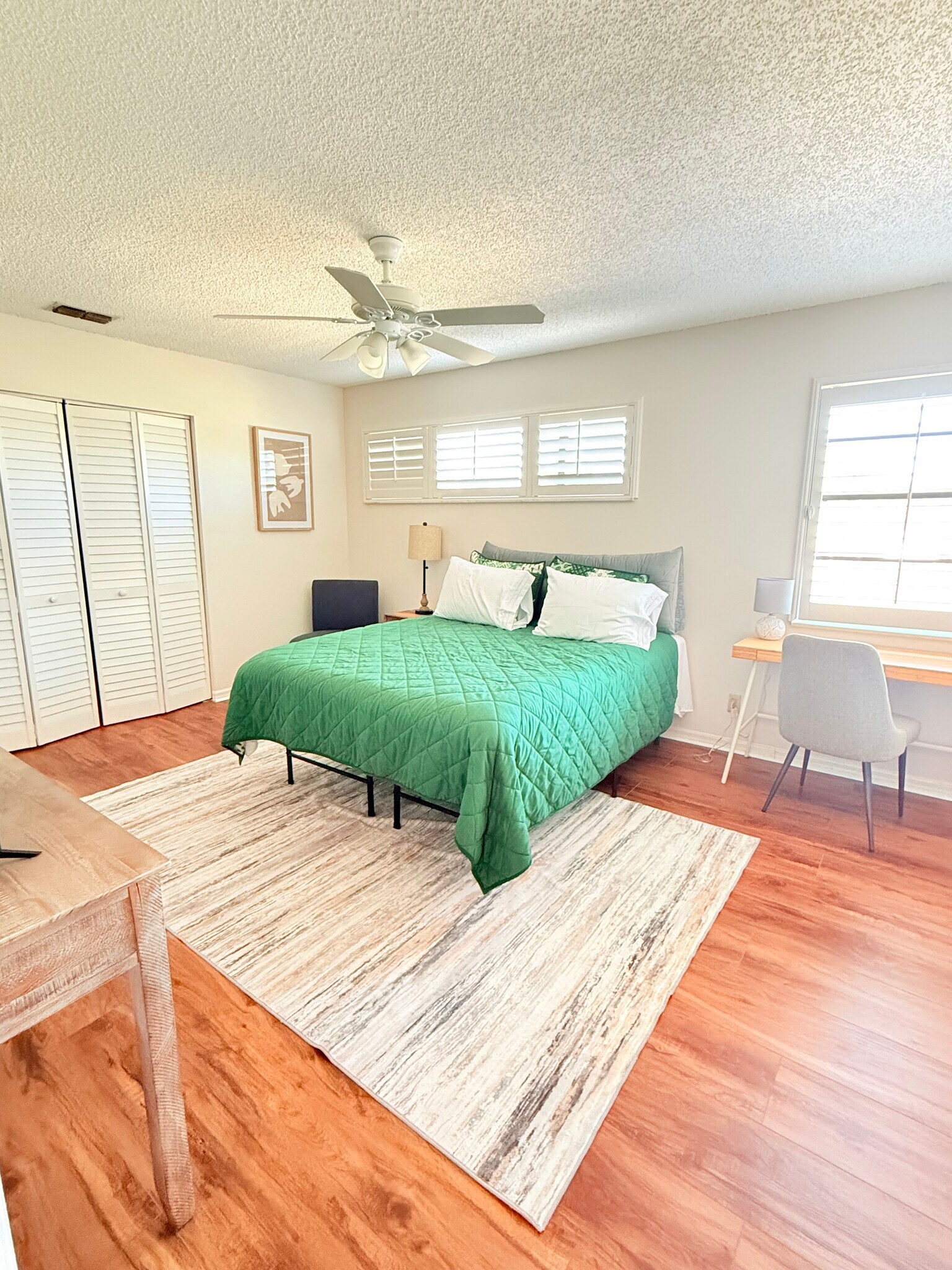 Building Photo - 387 Knox McRae Dr