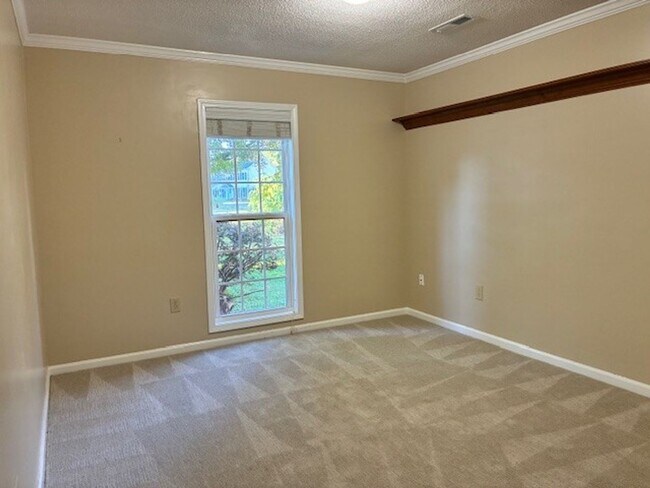 Building Photo - 4310 Oneal Place