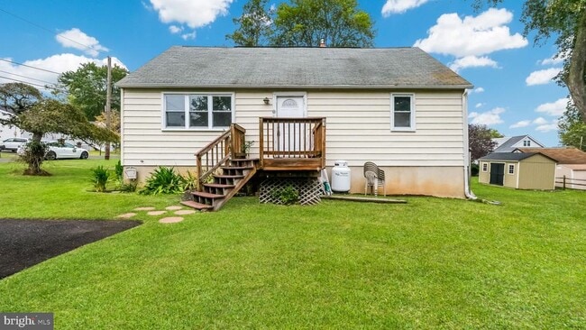 Primary Photo - 421 Avenue C