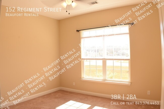 Building Photo - Hearthstone Lakes