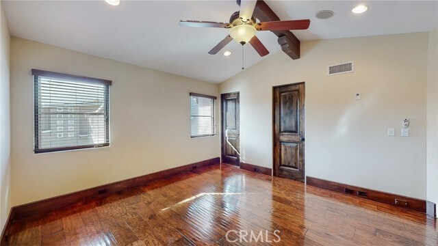 Building Photo - 227 Pso De Granada