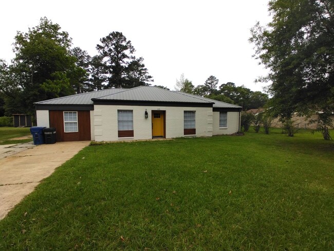 Primary Photo - 413 Parkview Ave