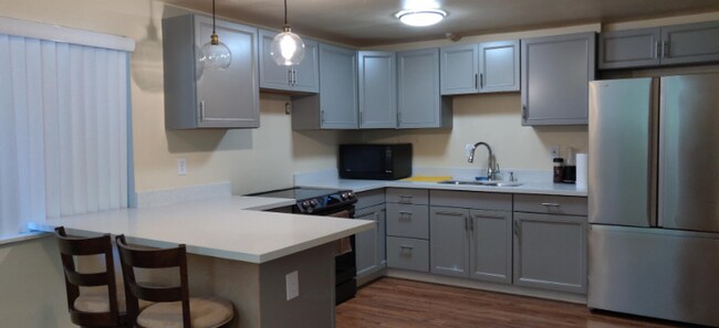 Building Photo - 4513 60th Ave W