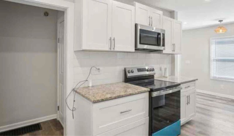 Building Photo - 1694 Kenmore St SW