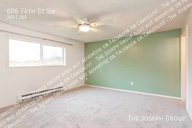 Building Photo - 606 74th St SW