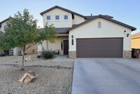 Building Photo - 1418 Santa Thomas St