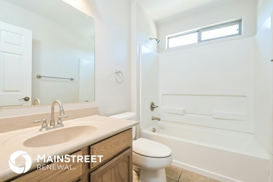 Building Photo - 7226 S Monks Tale Dr