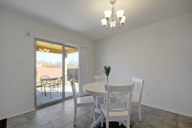 Building Photo - 900 Oatmeal Drive