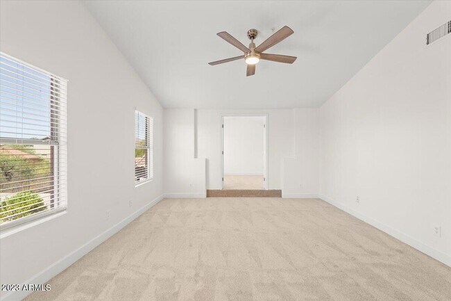 Building Photo - 10410 E Morning Star Dr