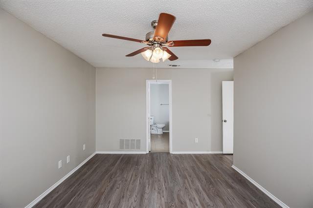 Building Photo - 1113 Glen Creek Dr