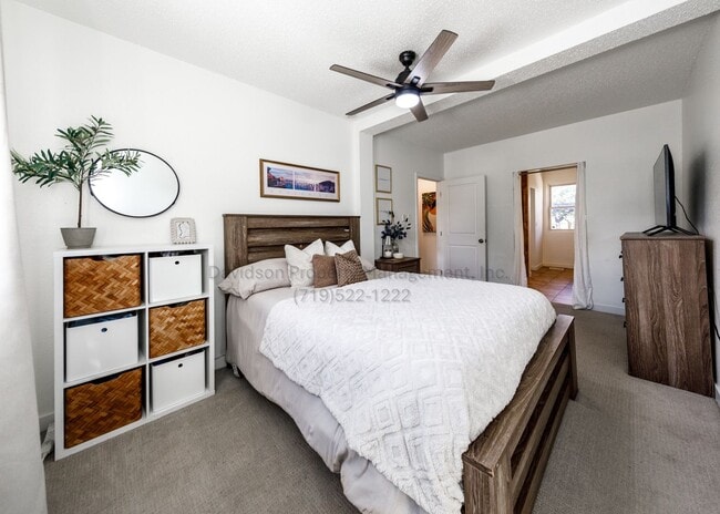 Building Photo - Charming 3 Bedroom House in South Fountain