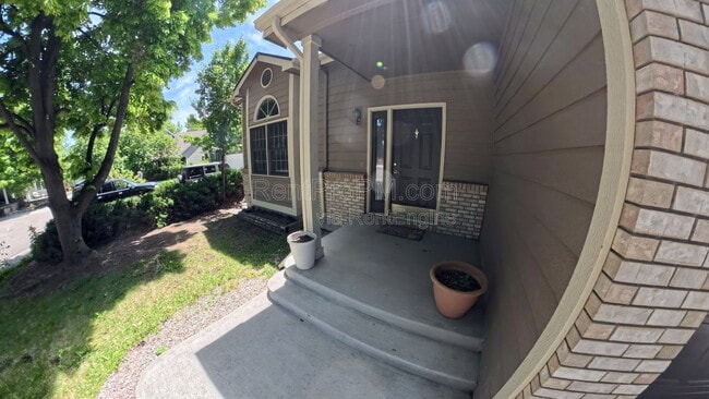 Building Photo - 2425 Cochetopa Ct
