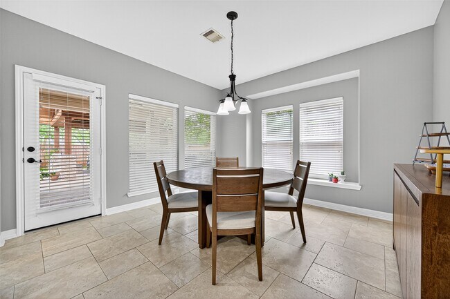 Building Photo - 6854 Adrienne Arbor Dr