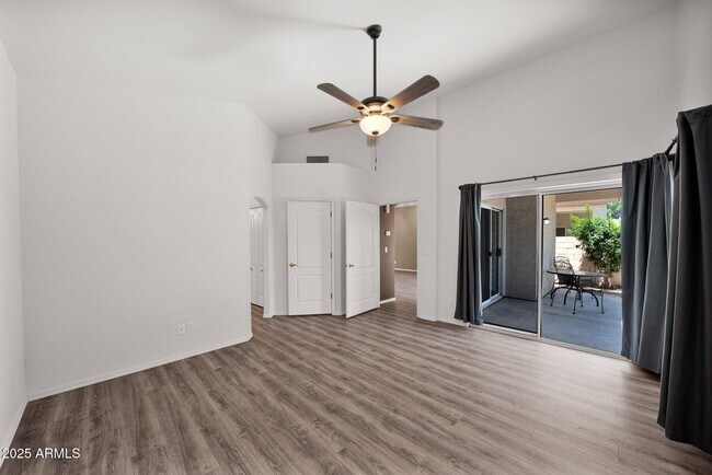 Building Photo - 2917 E Nisbet Ct
