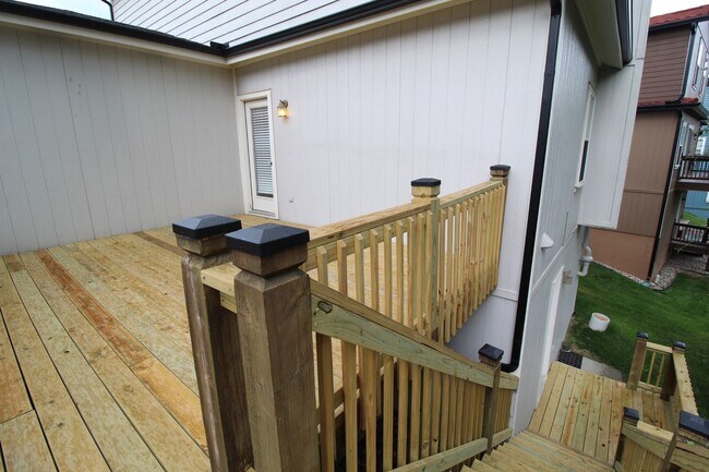 Building Photo - 3 Bedroom 2.5 Bath In Kansas City, Kansas
