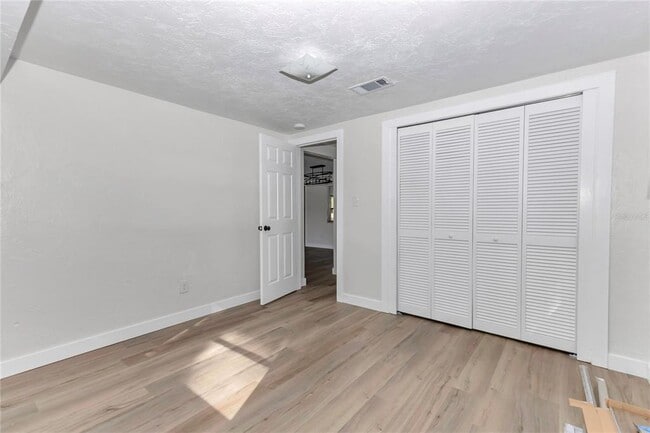 Building Photo - 11440 E Blue Cove Dr