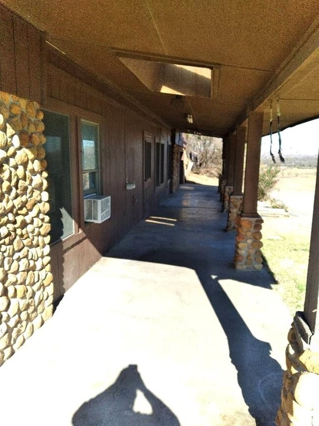 Building Photo - 337 Quanah Rd