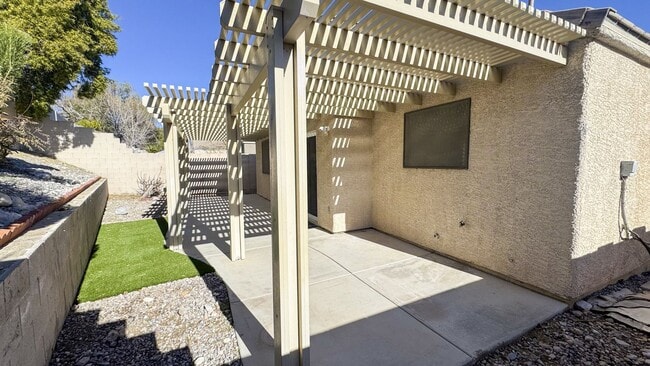 Building Photo - Upgraded Single-Story Home in Summerlin | 3 Bed, 2 Bath