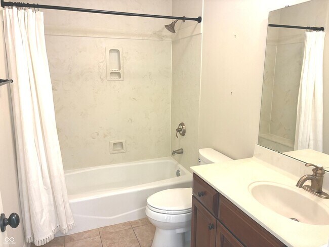 Building Photo - 70 Guilford Trail Dr