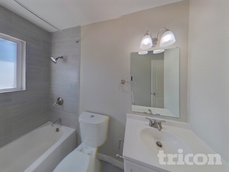 Building Photo - 1717 Whitehall Rd