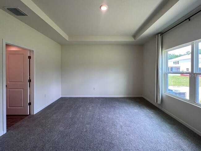 Building Photo - 1315 NW 132nd Cir