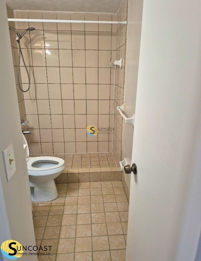 Building Photo - 454 Gano Ct