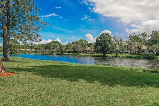 Building Photo - 5319 Myrtle Wood