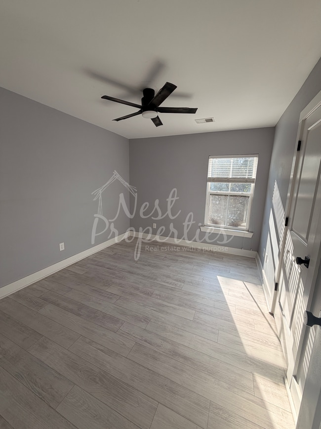 Building Photo - 2532 Washington St