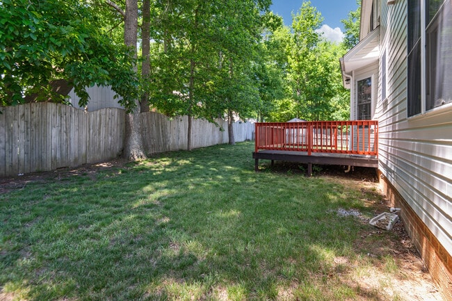 Building Photo - 3924 Liberty Point Dr