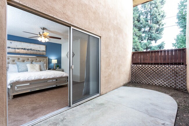 Building Photo - 602 Fairview Ave