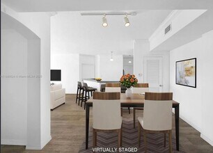 Building Photo - 9172 Collins Ave