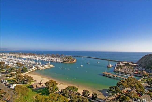 Building Photo - 25602 Spinnaker Dr