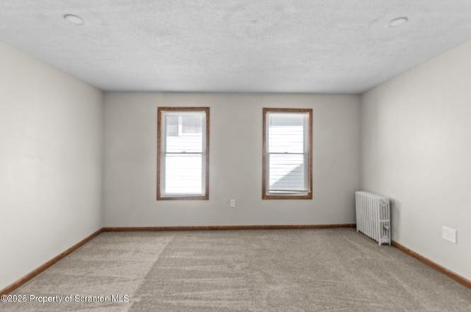 Building Photo - 302-304-304 Vine St