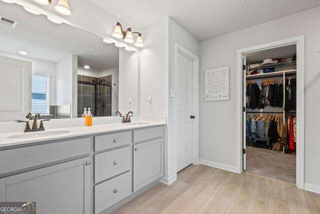 Building Photo - 165 Tulip Dr