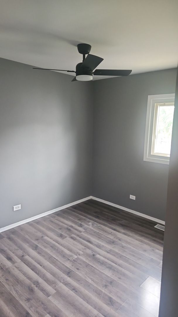 Building Photo - Beautiful 3-BR Home with Backyard Park Access – Available Now!