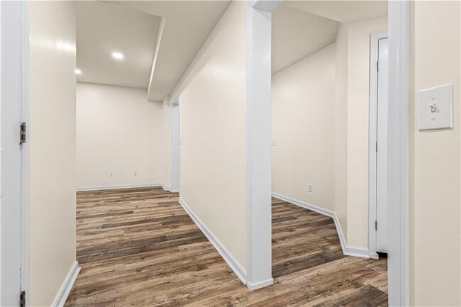 Building Photo - 1419 Hornell Ln