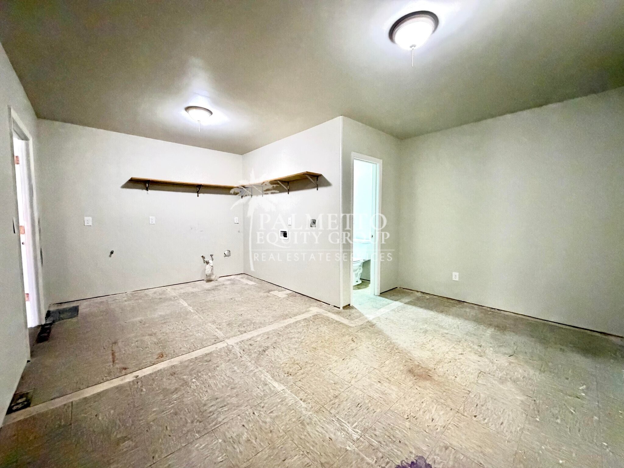 Building Photo - 1012 N Raleigh St